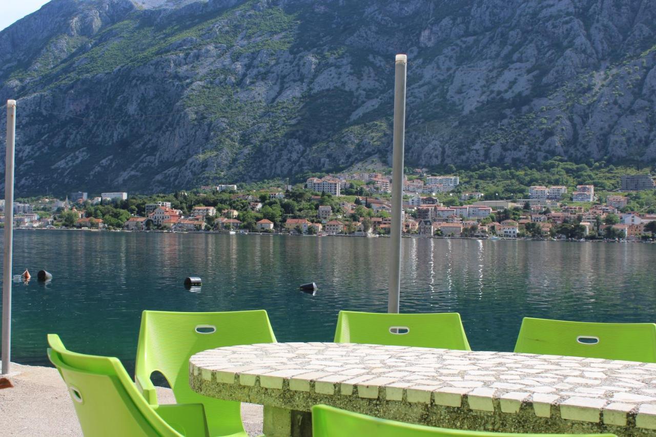Apartamento Mare E Montagna Kotor Exterior foto