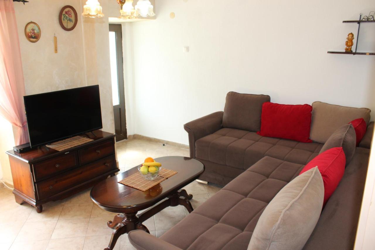 Apartamento Mare E Montagna Kotor Exterior foto