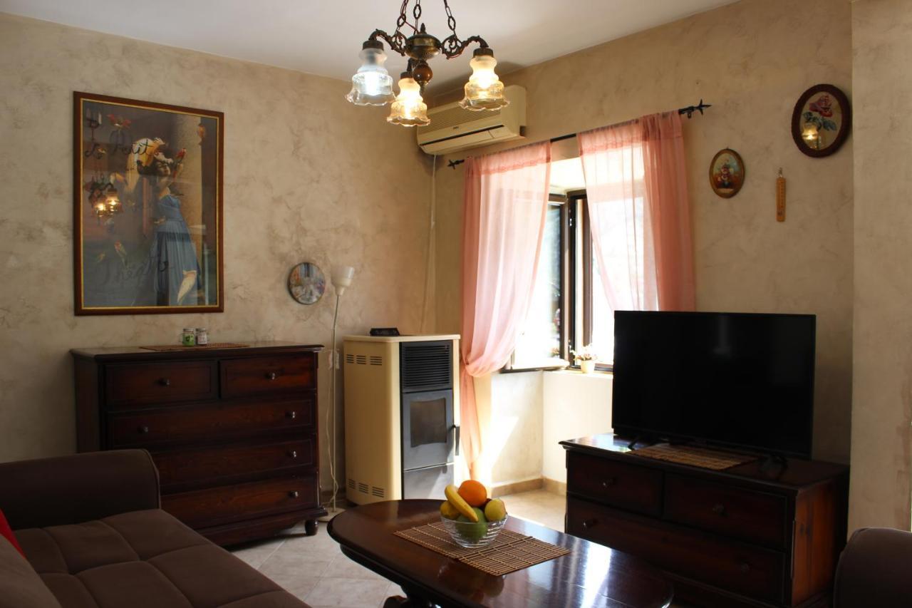 Apartamento Mare E Montagna Kotor Exterior foto